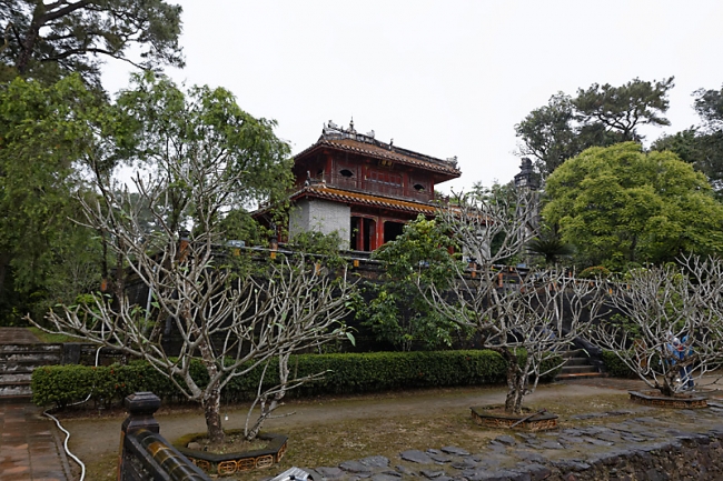 Hué-Tombeau de Minh Mang-089
